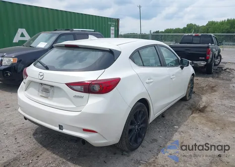 2017 Mazda Mazda3 Grand Touring z USA, uszkodzony, nr VIN JM1BN1M30H1124358